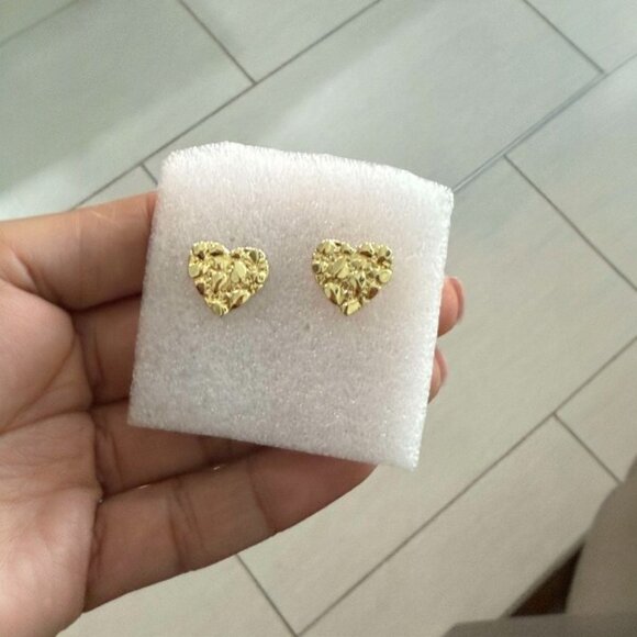 8mm Heart Nugget Earring Unisex Hip Hop Iced 14K Gold plated Stud Fashion - Picture 1 of 4